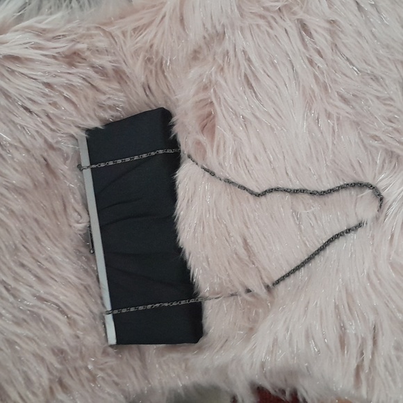 Jessica McClintock Handbags - Beautiful Jessica MClintock Shoulder Bag​